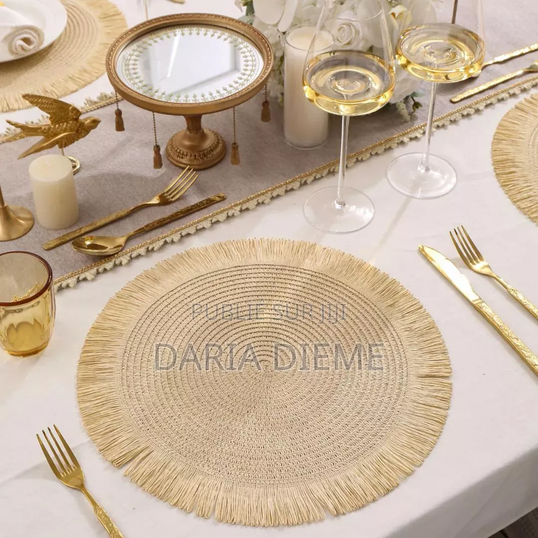 Les 6 PCS Sets De Table Très Chic Et Classe
