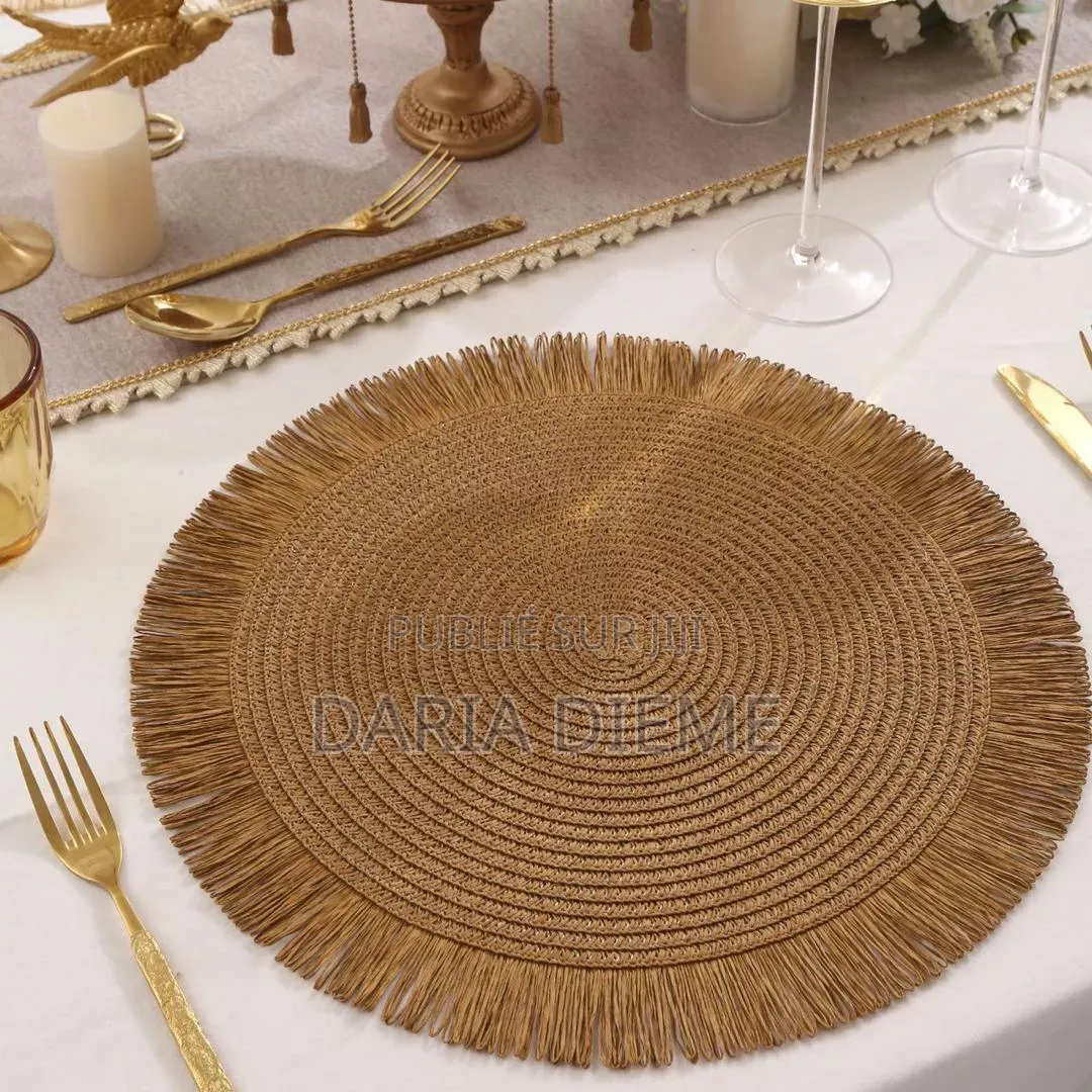 Les 6 PCS Sets De Table Très Chic Et Classe