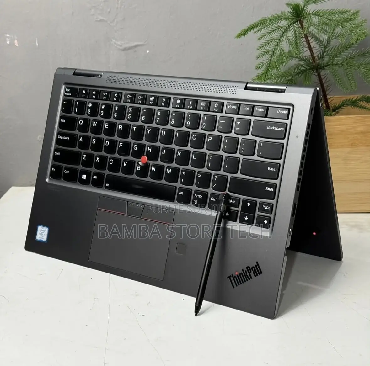 Nouveau Lenovo Thinkpad X1 Yoga 16GB Intel Core i5 SSD 512GB