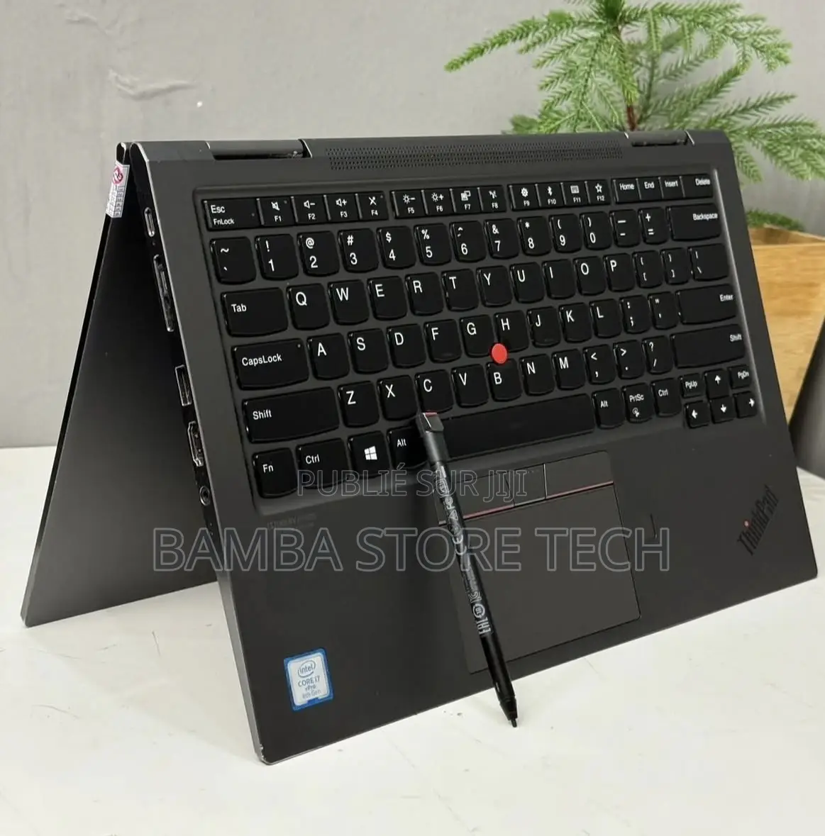 Nouveau Lenovo Thinkpad X1 Yoga 16GB Intel Core i5 SSD 512GB