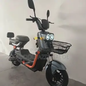 Nouveau Autre 2025 Gris