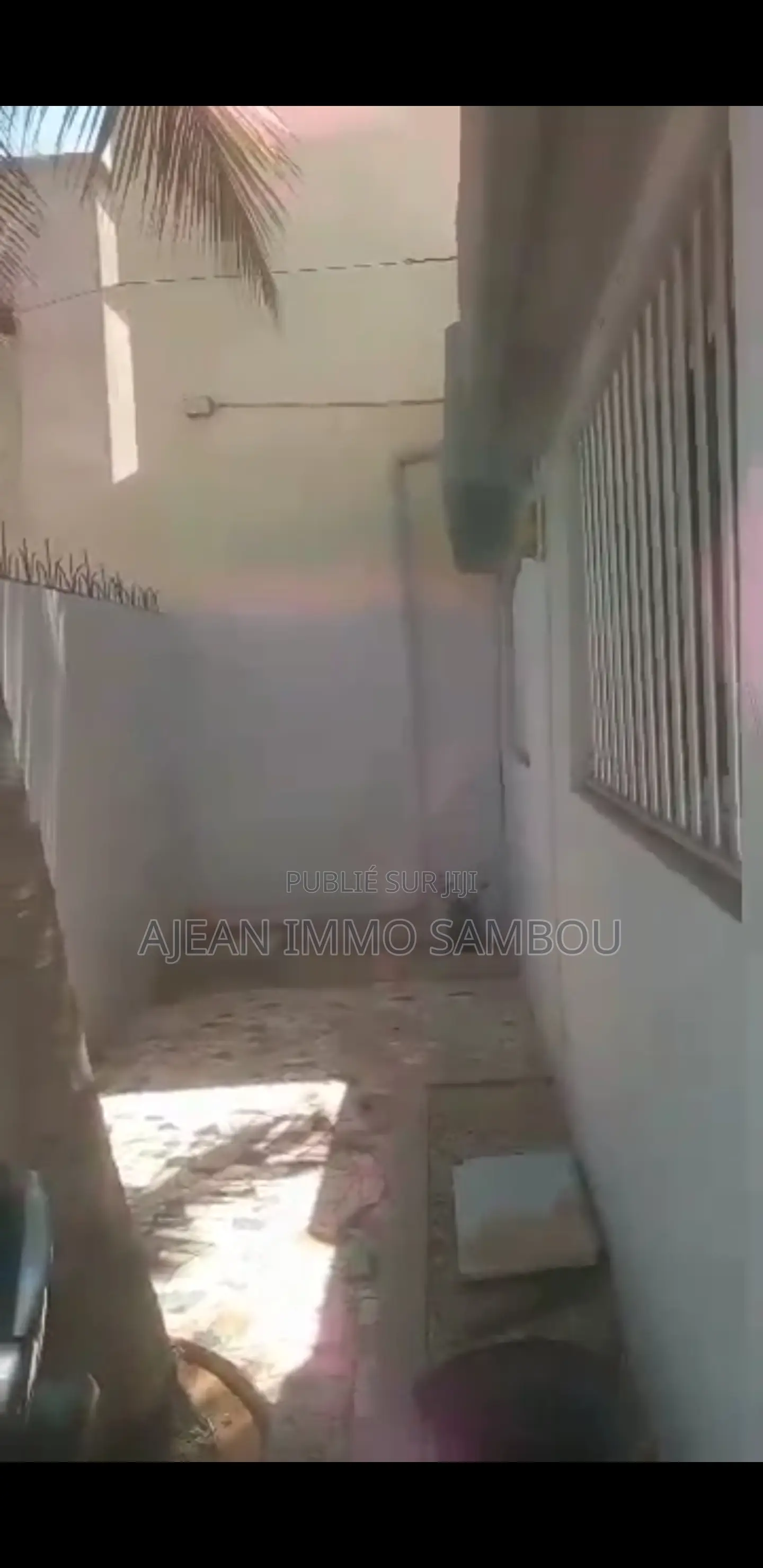 5chbre Maison dans Villa, Yoff à Louer
