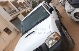Nissan Hardbody 2019 Blanc