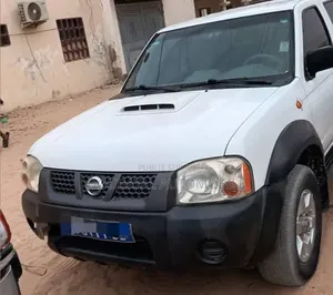 Nissan Hardbody 2019 Blanc