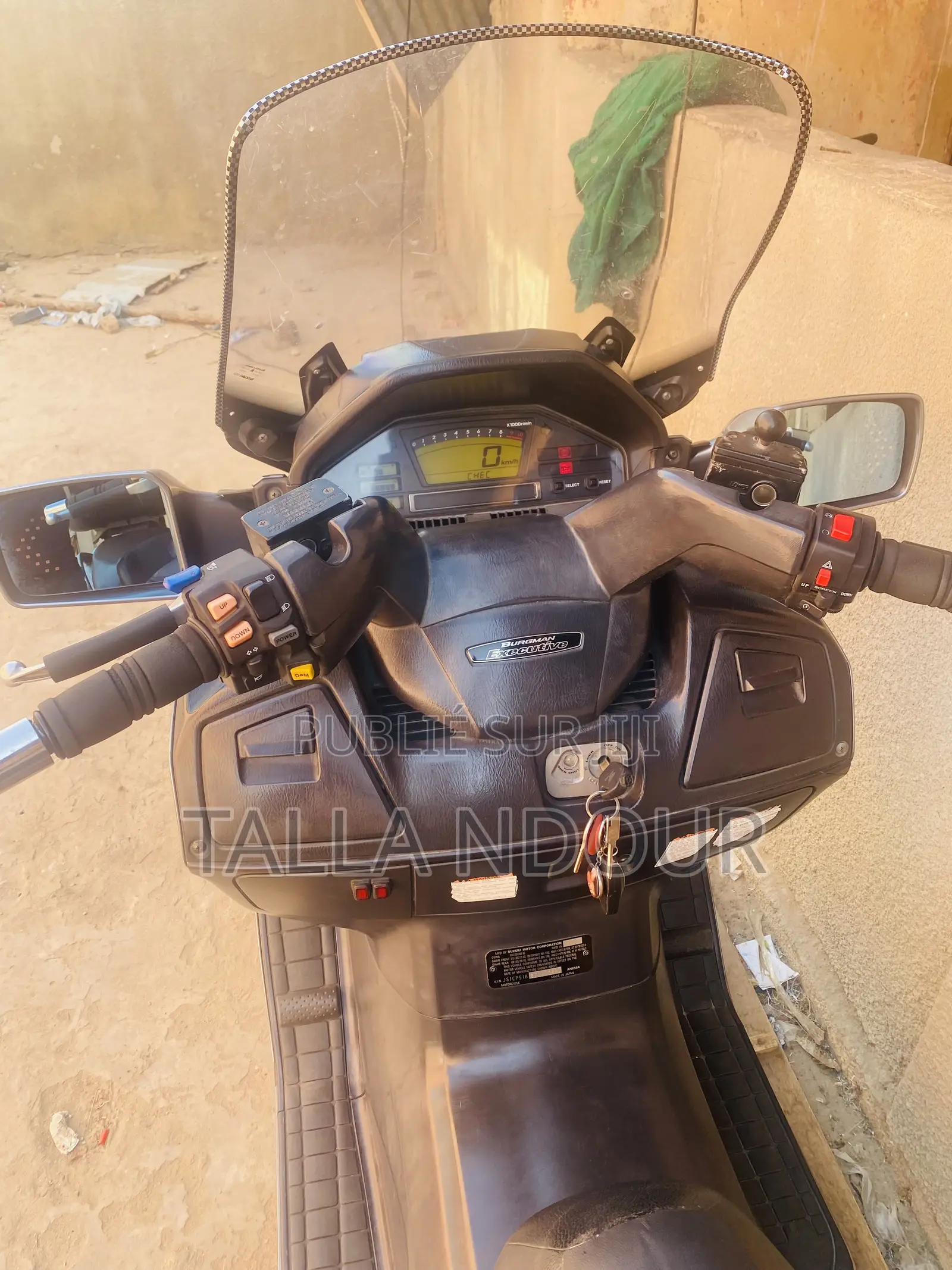 Suzuki Burgman 2015 Gris