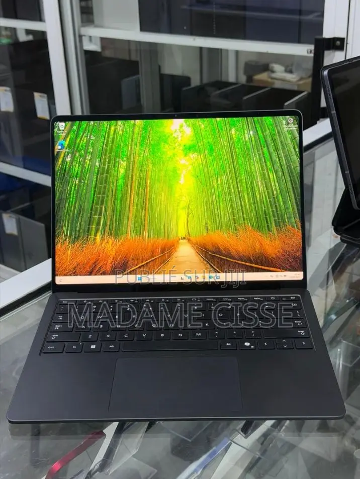 Nouveau Microsoft Surface Laptop 7 16GB Intel Core Ultra 5 SSD 256GB
