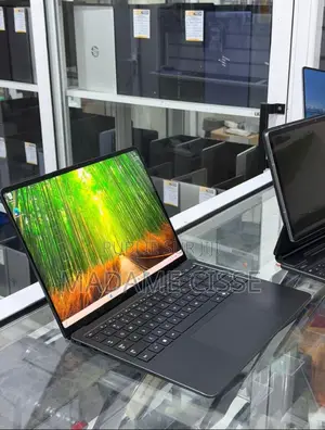 Nouveau Microsoft Surface Laptop 7 16GB Intel Core Ultra 5 SSD 256GB