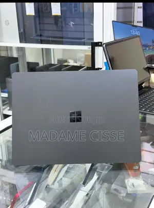 Nouveau Microsoft Surface Laptop 7 16GB Intel Core Ultra 5 SSD 256GB