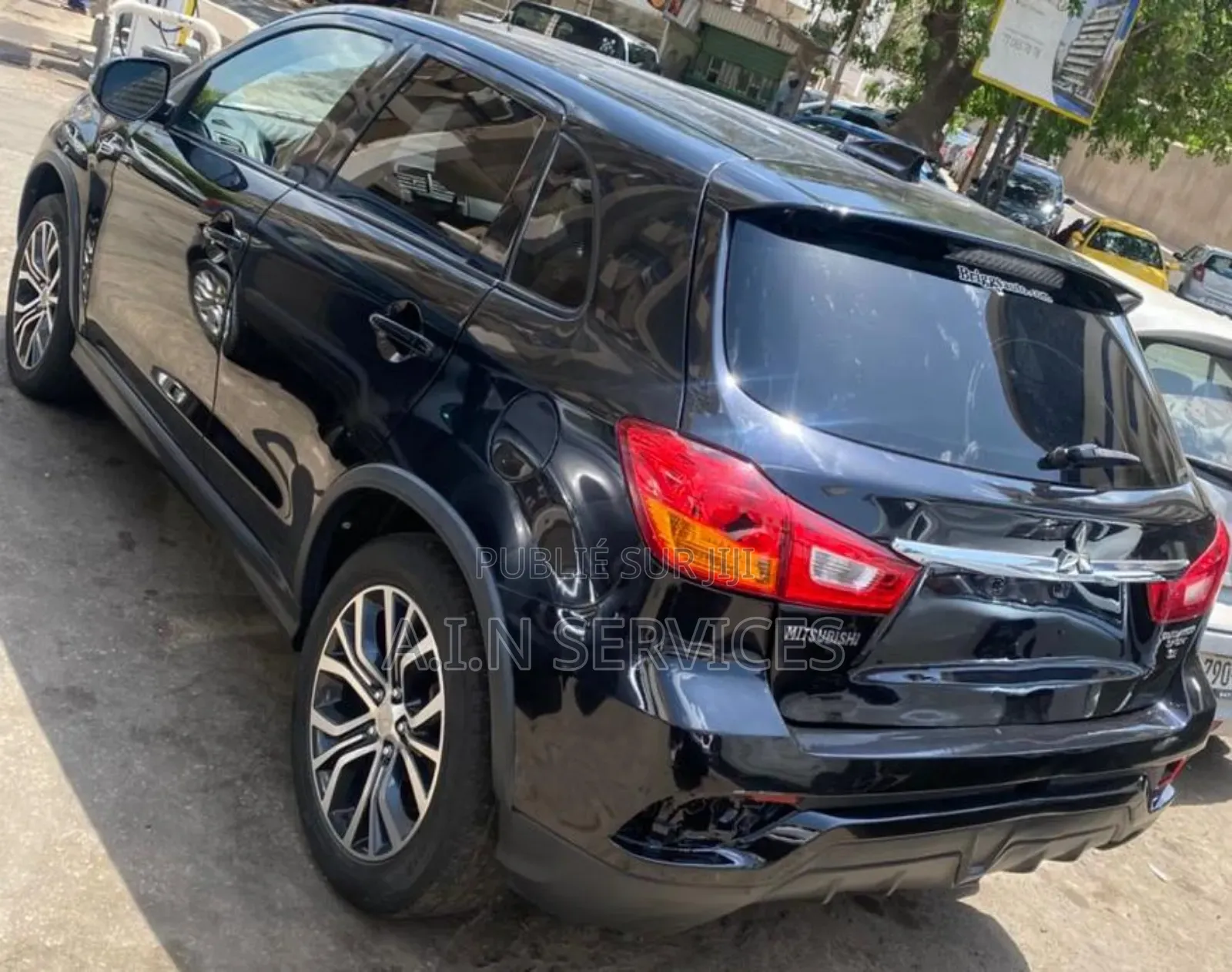 Mitsubishi RVR 2018 Noir