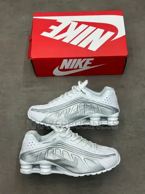 Nike Shox R4 Haute Qualité
