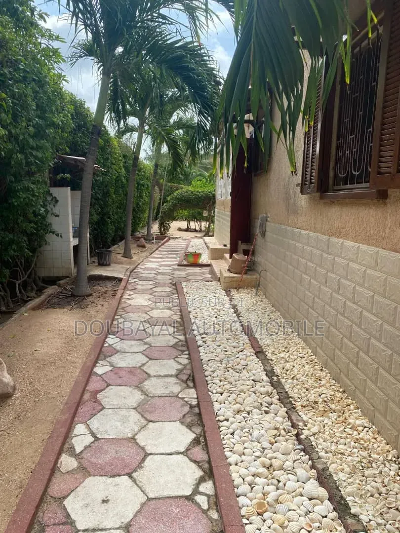 3chbre Villa dans Saly Niakh Niakhal, Thiès Sud à Vendre