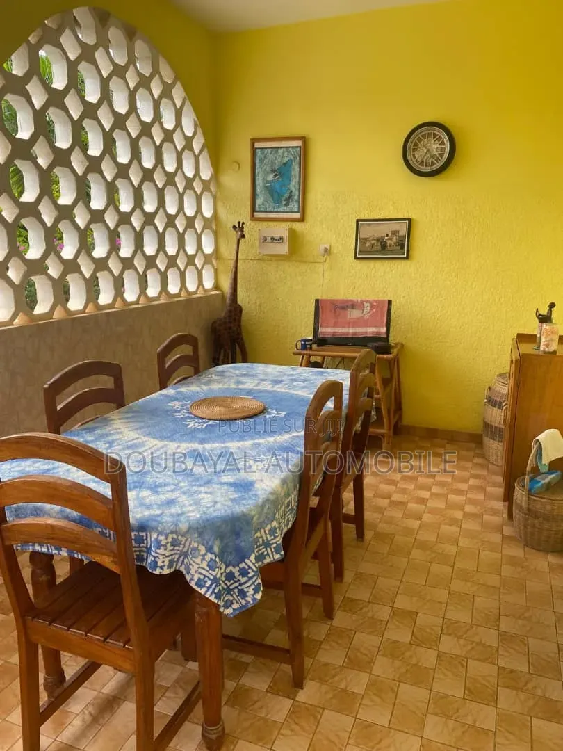 3chbre Villa dans Saly Niakh Niakhal, Thiès Sud à Vendre