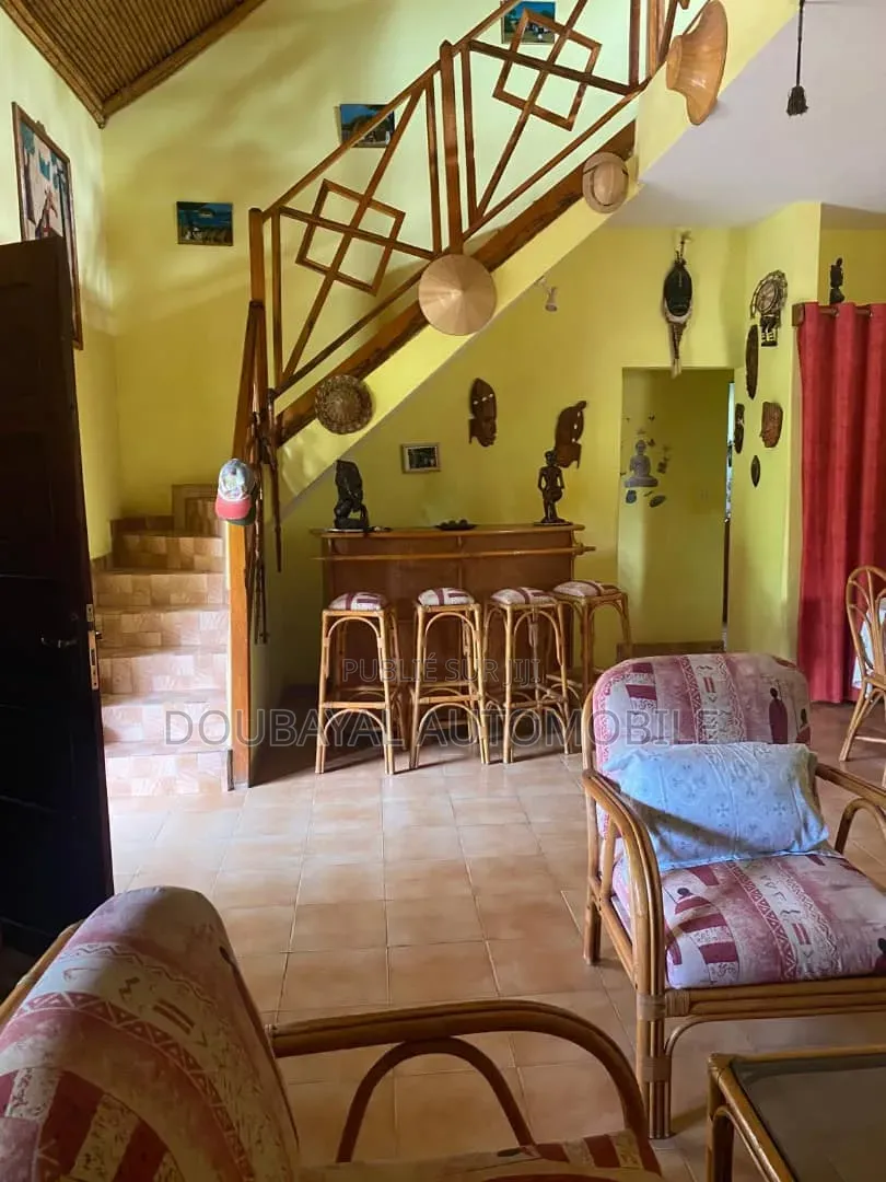 3chbre Villa dans Saly Niakh Niakhal, Thiès Sud à Vendre