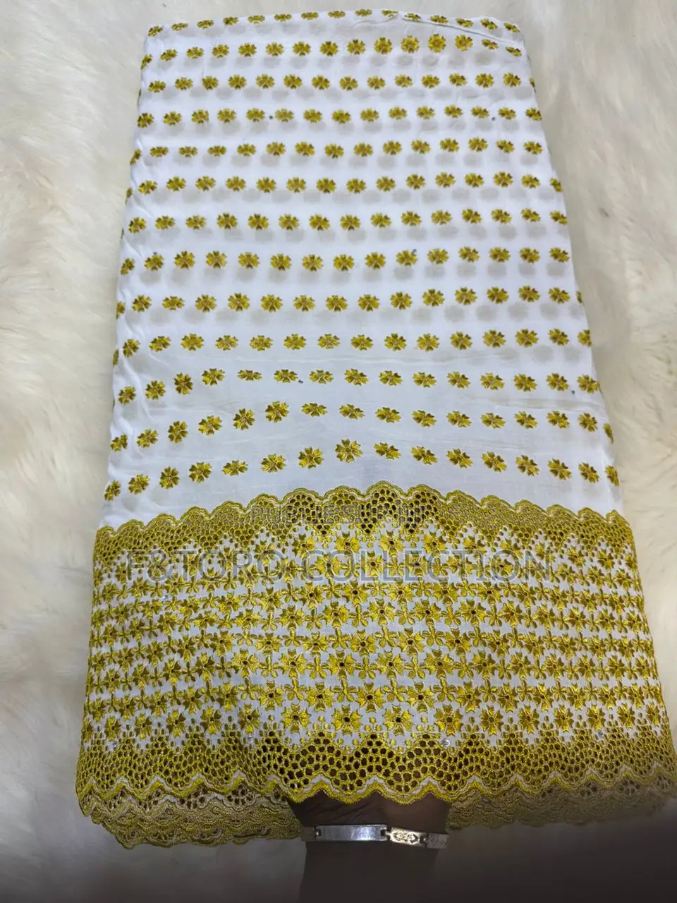 Voile Brodé