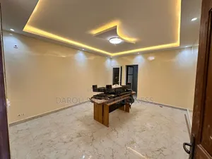 2chbre Appartement dans Kur Massar, Yoff à Louer