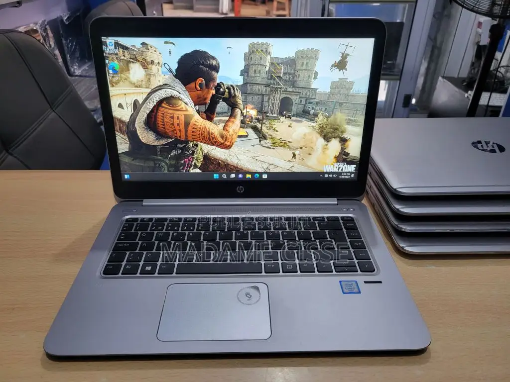 Nouveau HP EliteBook Folio 1040 G3 16GB Intel Core i5 SSD 256GB