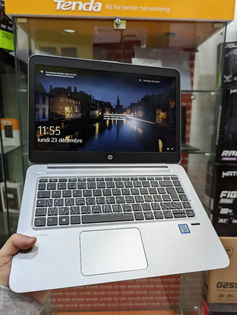 Nouveau HP EliteBook Folio 1040 G3 16GB Intel Core i5 SSD 256GB