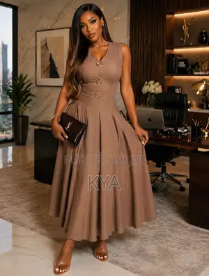 Besoin De Vêtements Chic Classe Et Superbe Stylé Contacter Moi