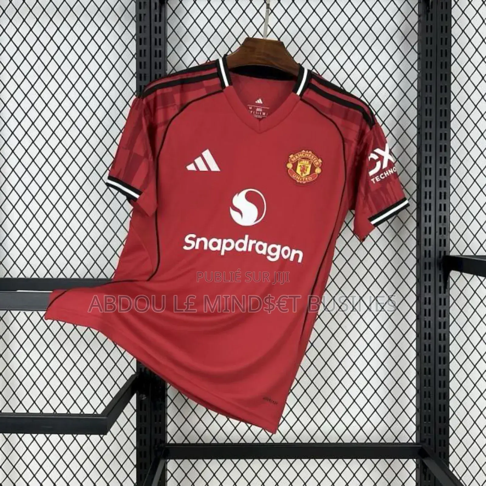 Maillots Manchester United Disponible