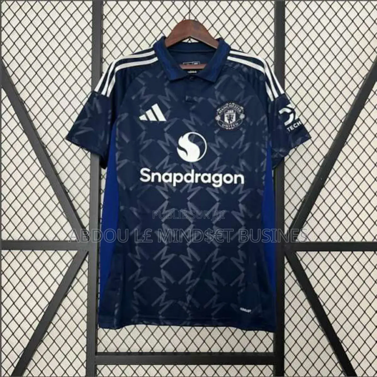 Maillots Manchester United Disponible