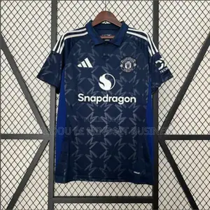Maillots Manchester United Disponible