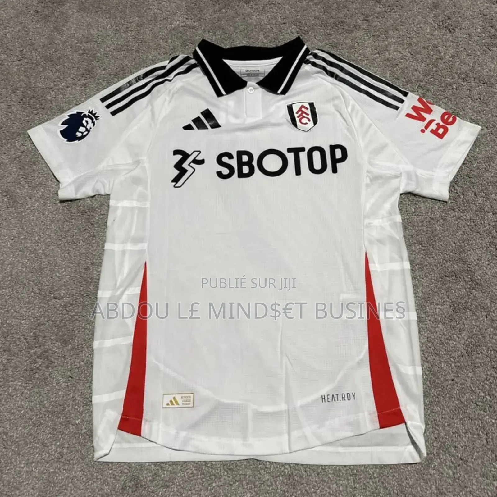 Maillots Fulham Disponible