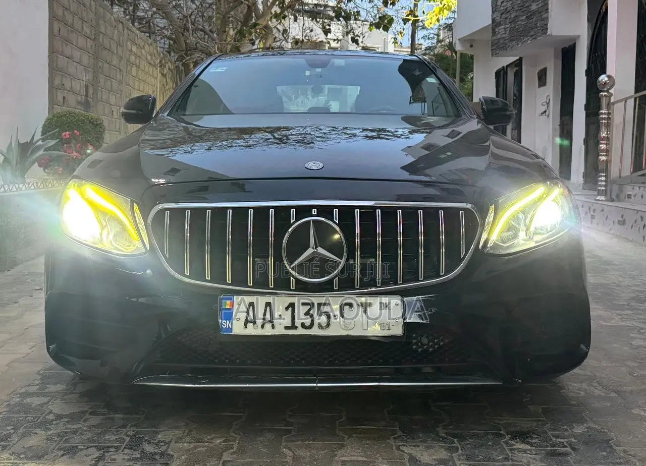Mercedes-Benz E300 2020 Noir