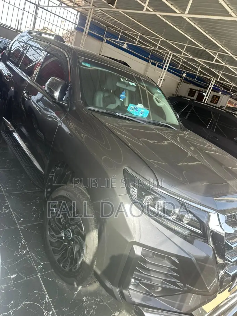 Toyota Land Cruiser Prado 2019 Gris
