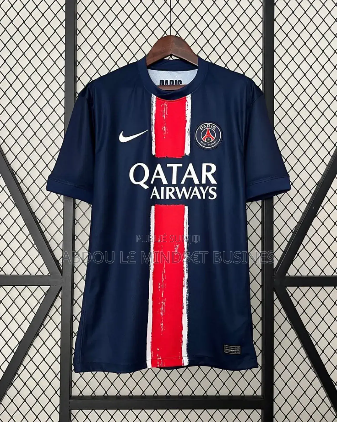 Maillots Paris Saint Germain Disponible