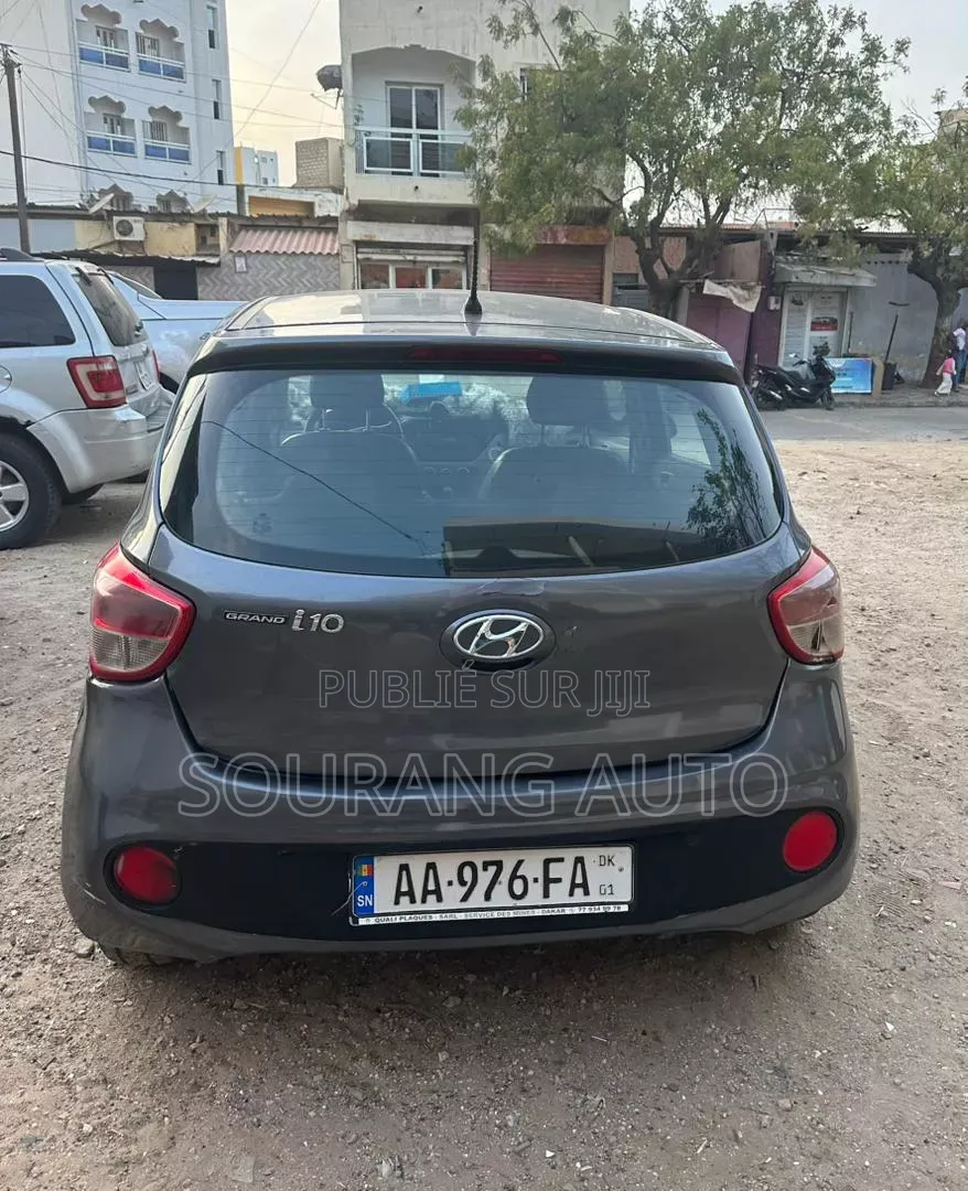 Hyundai I10 2018 Gris
