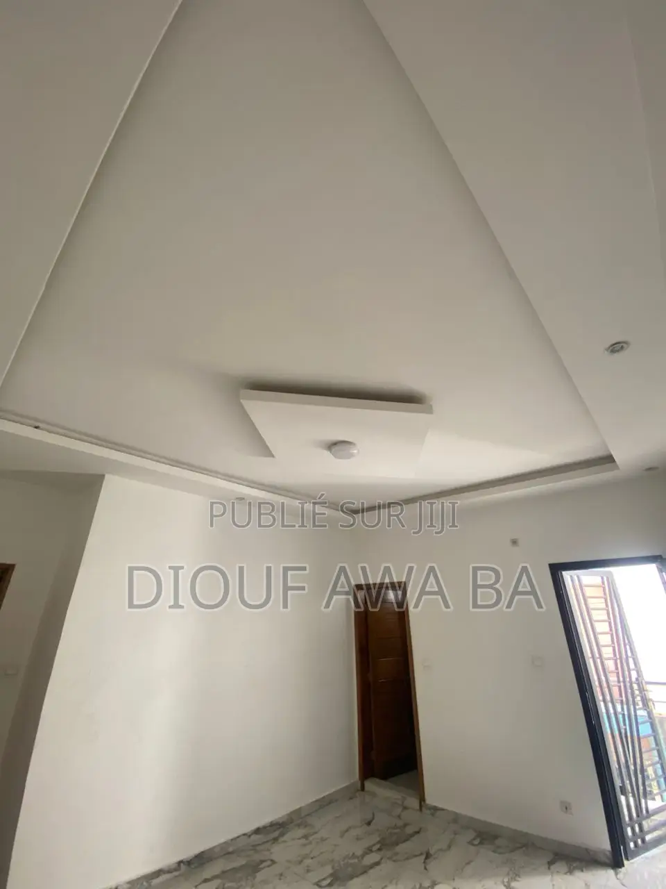 3chbre Appartement dans Cambérène à Louer