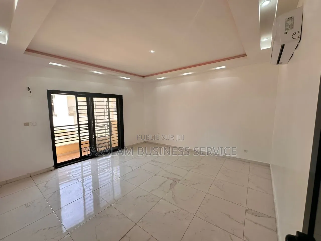 2chbre Appartement dans Yasalam Business, Almadies à Louer