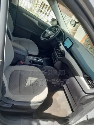 Ford Escape SE 2022 Gris