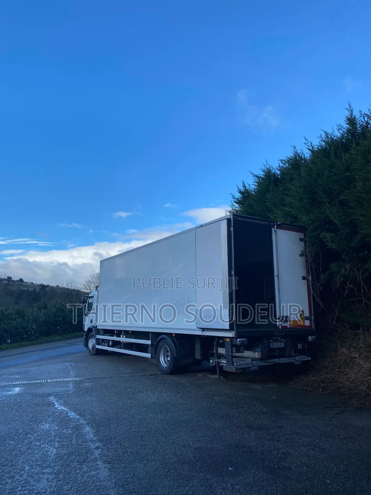 Camion Frigo Venant Très Bon État