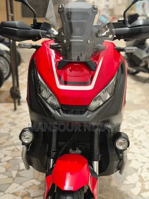 Nouveau Honda NC700X 2025 Rouge