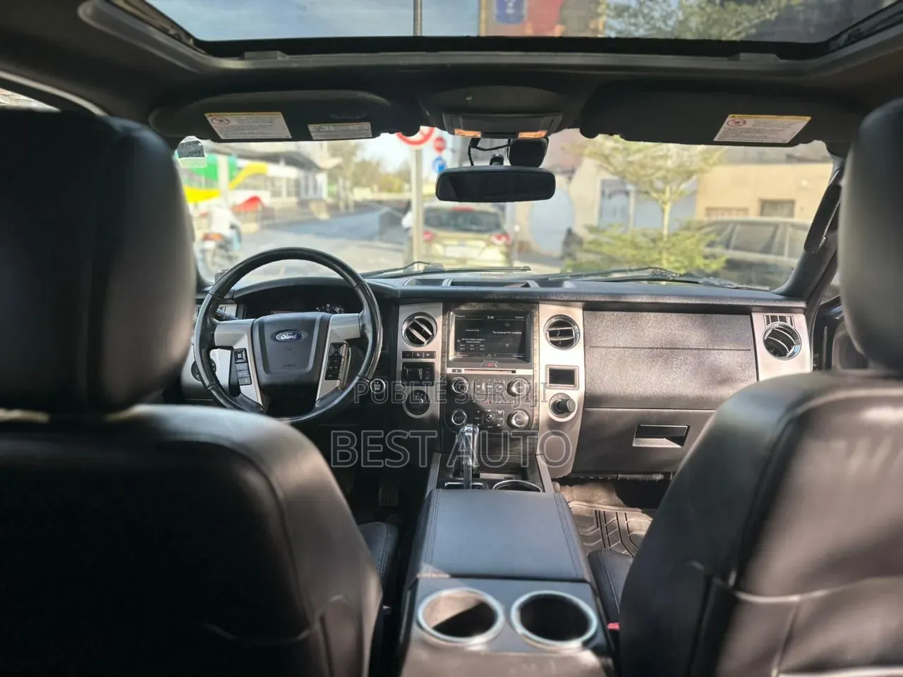 Ford Expedition 2016 Noir