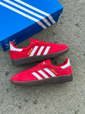 Adidas Spezial Rouge-Blanc Disponible