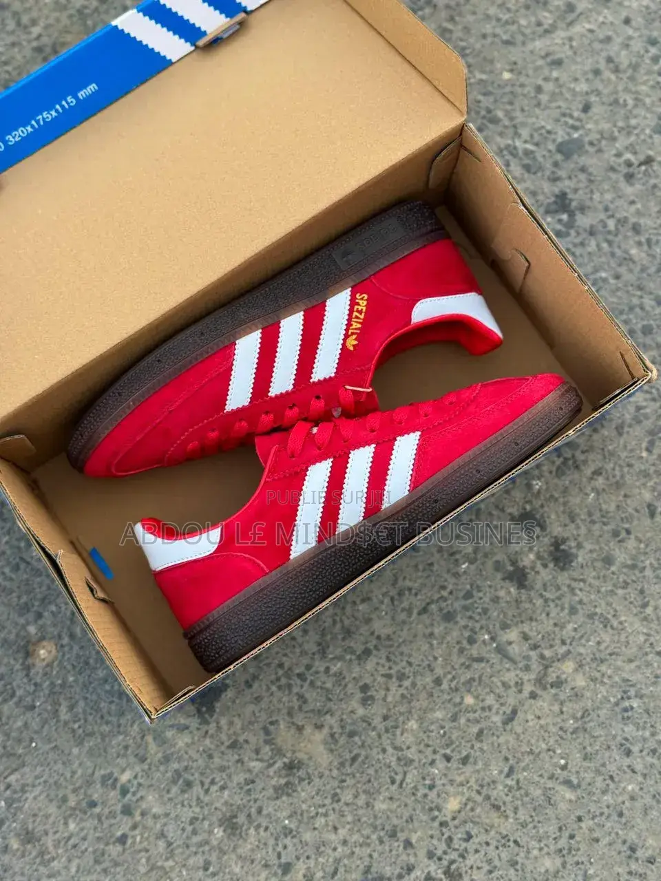 Adidas Spezial Rouge-Blanc Disponible