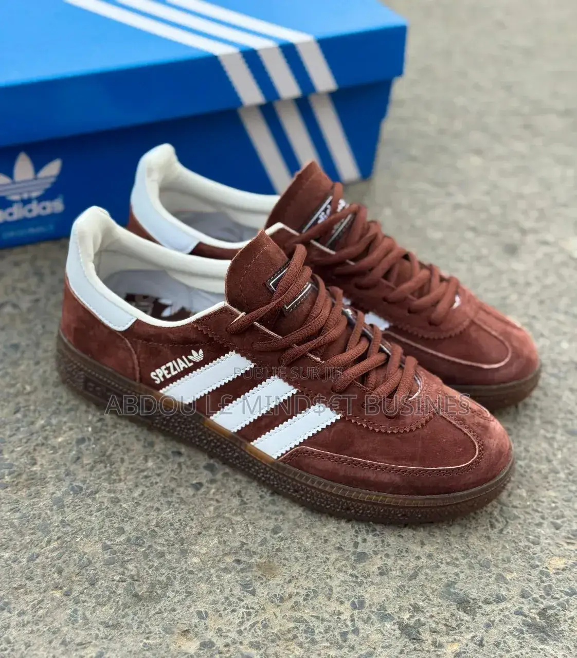 Adidas Spezial Marron-Blanc Disponible