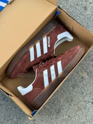 Adidas Spezial Marron-Blanc Disponible