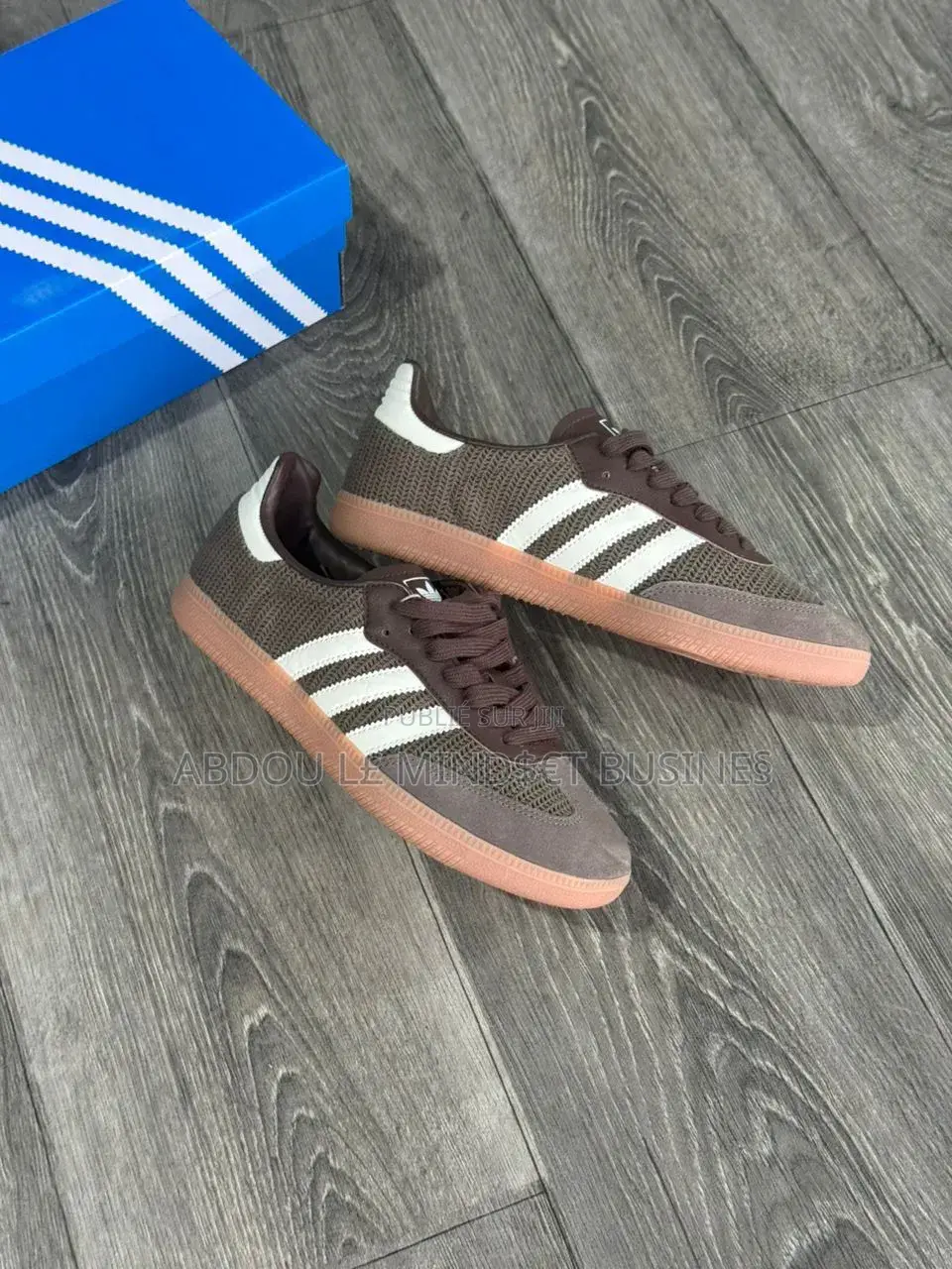 Adidas Spezial Beige-Blanc Disponible
