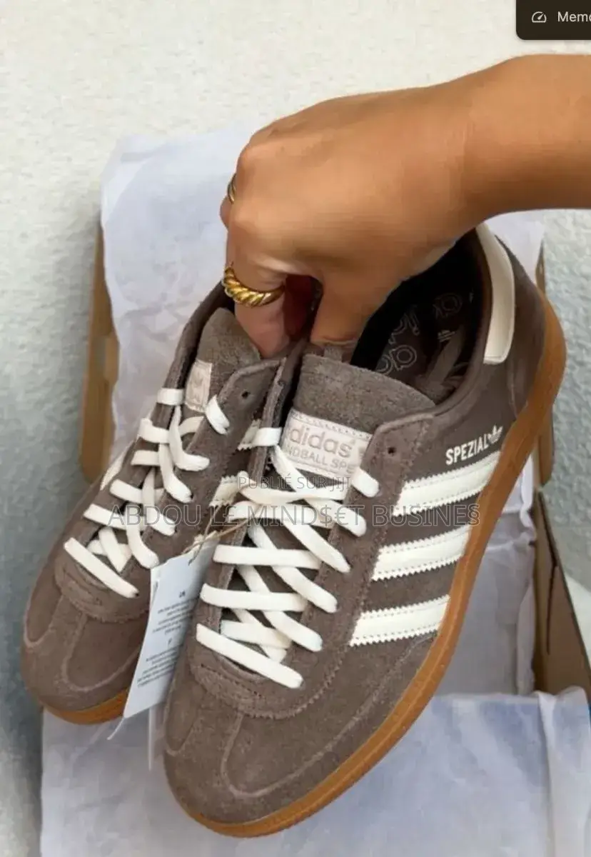 Adidas Spezial Beige-Blanc Disponible