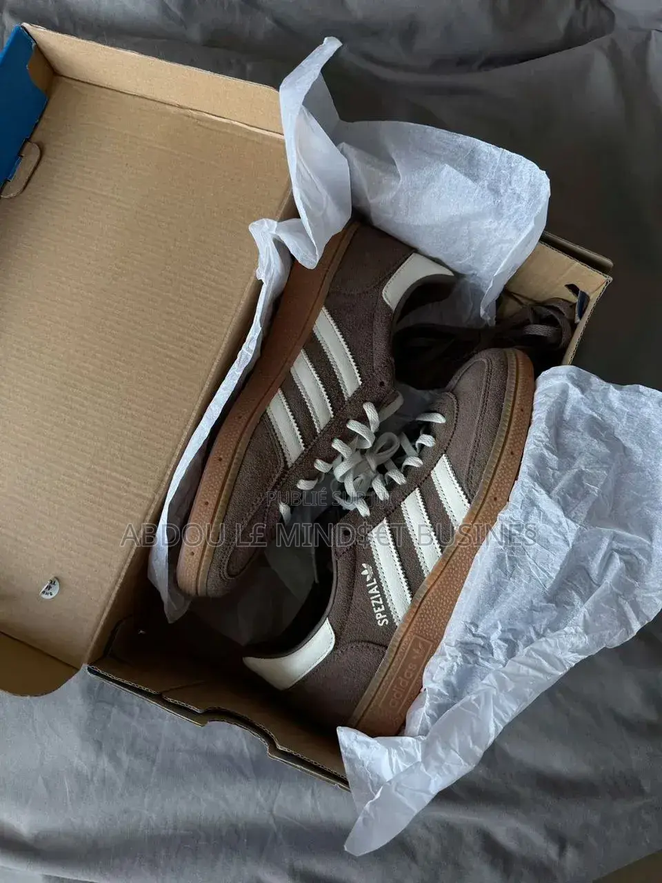 Adidas Spezial Beige-Blanc Disponible