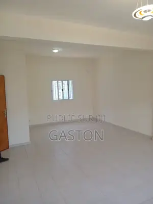 2chbre Villa dans Katos Immo, Bambylor à Louer