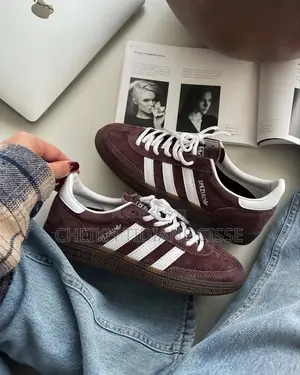 Adidas Spézial