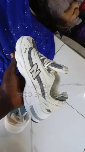 New Balance 1000