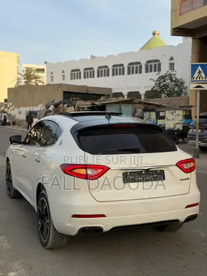 Maserati Levante 2018 Blanc