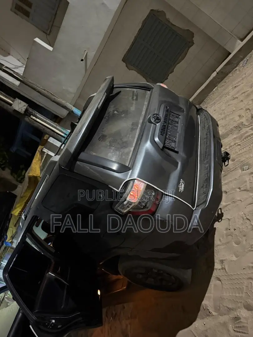 Toyota 4-Runner 2018 Noir