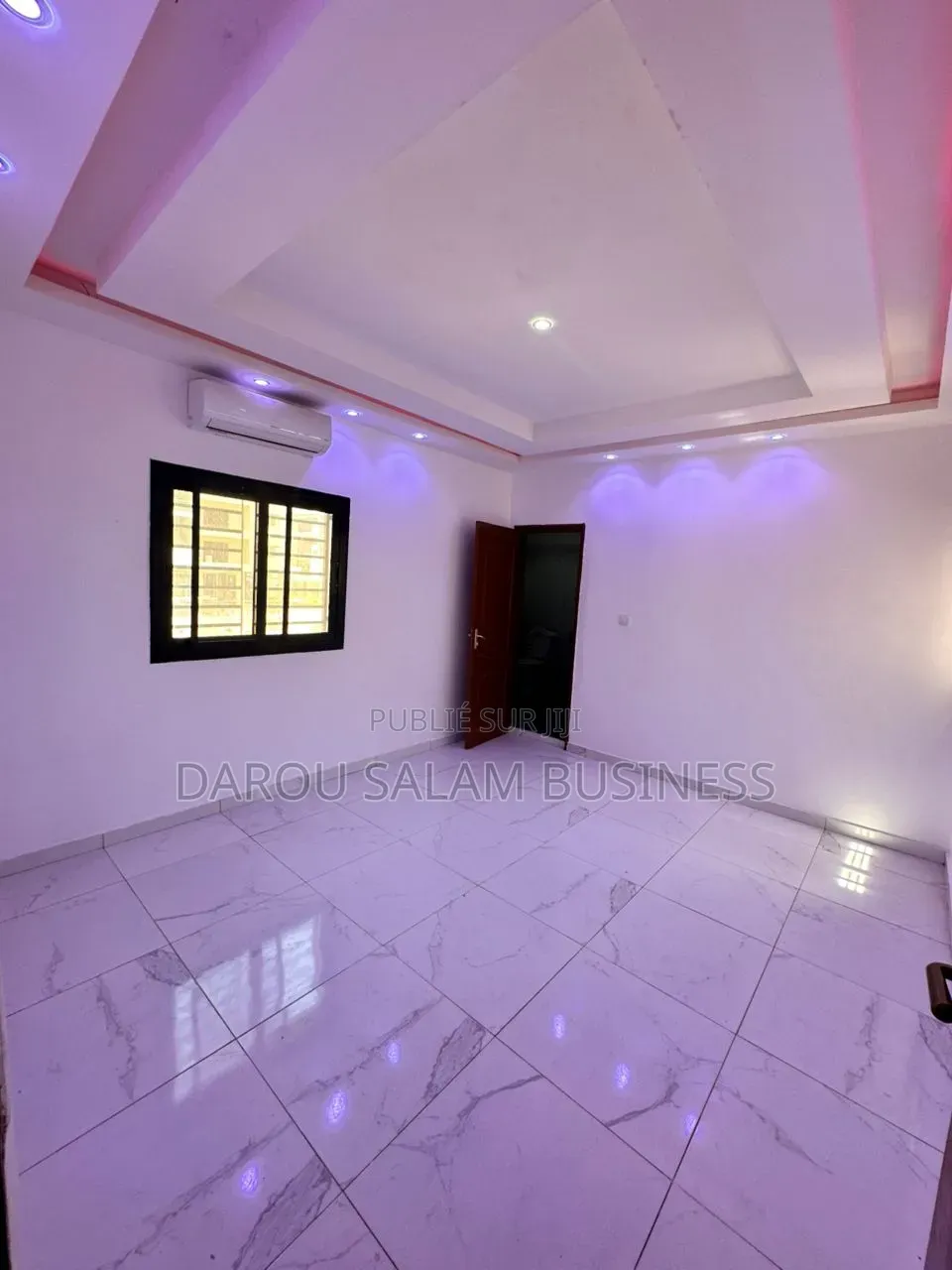 2chbre Appartement dans Almadies, Yoff à Louer
