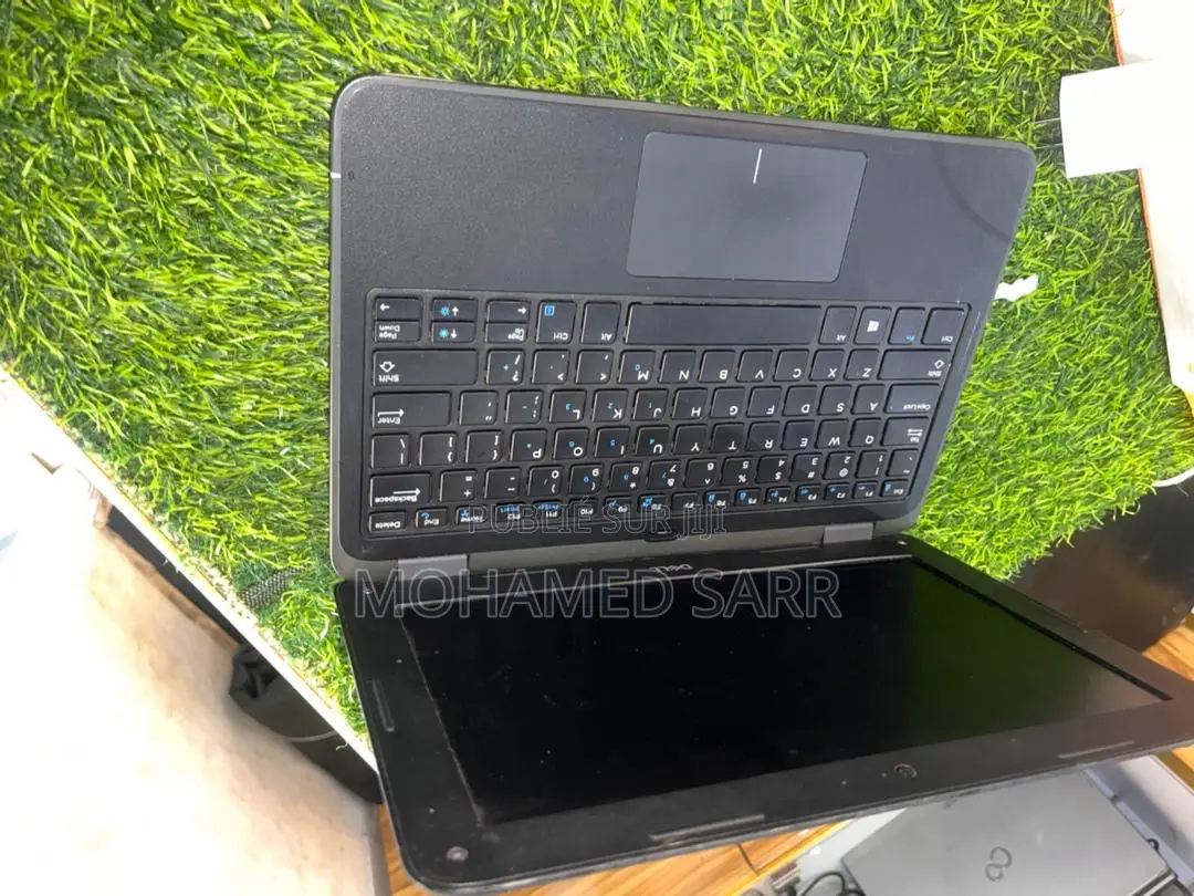 Ordinateur portable Dell Latitude 11 3190 4GB Intel Celeron SSD 128GB